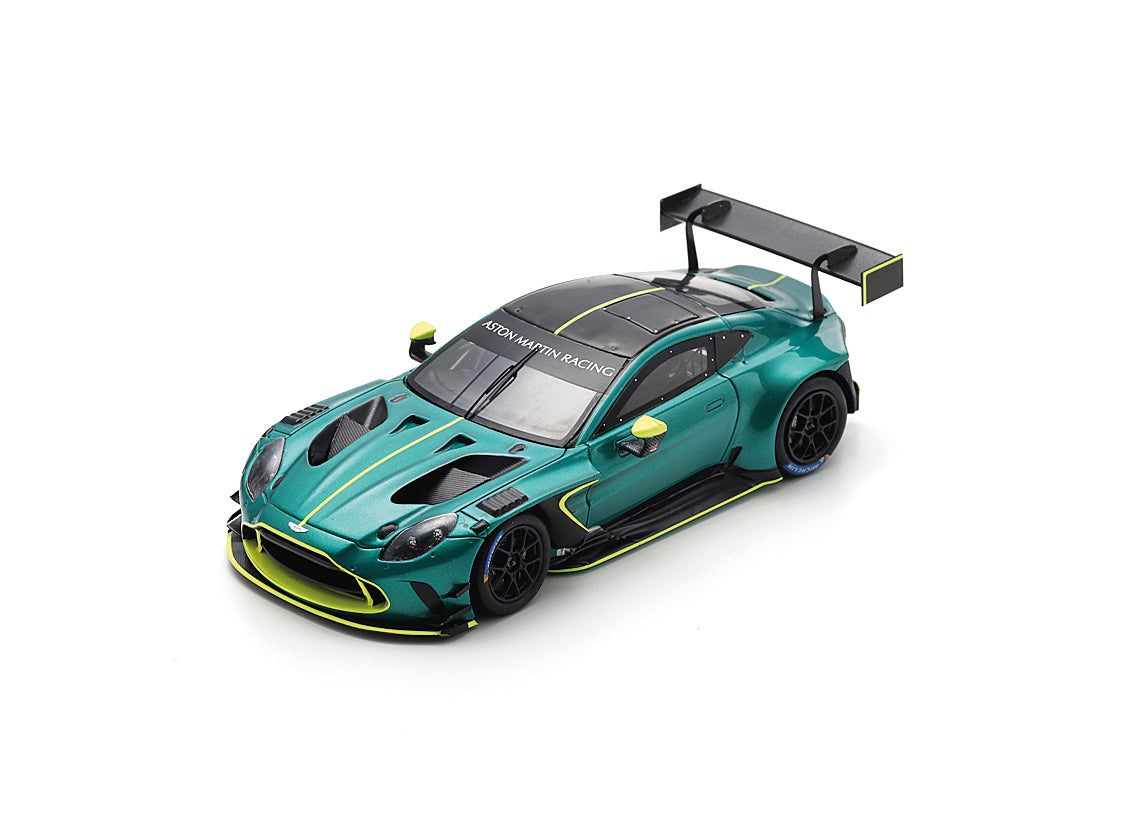 Spark 1:43 - Aston Martin Vantage AMR GT3 EVO - Presentation 2024 - Resin Model