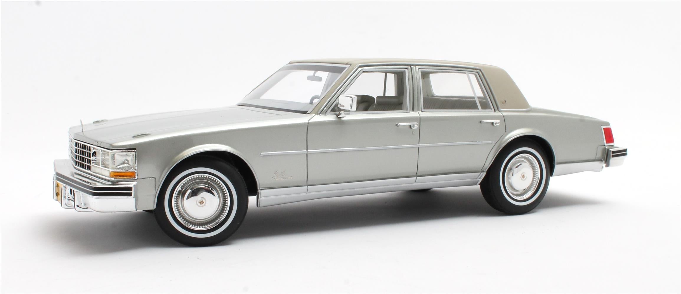 Cult Scale 1:18 - Cadillac Seville Silver Metallic - Resin Model