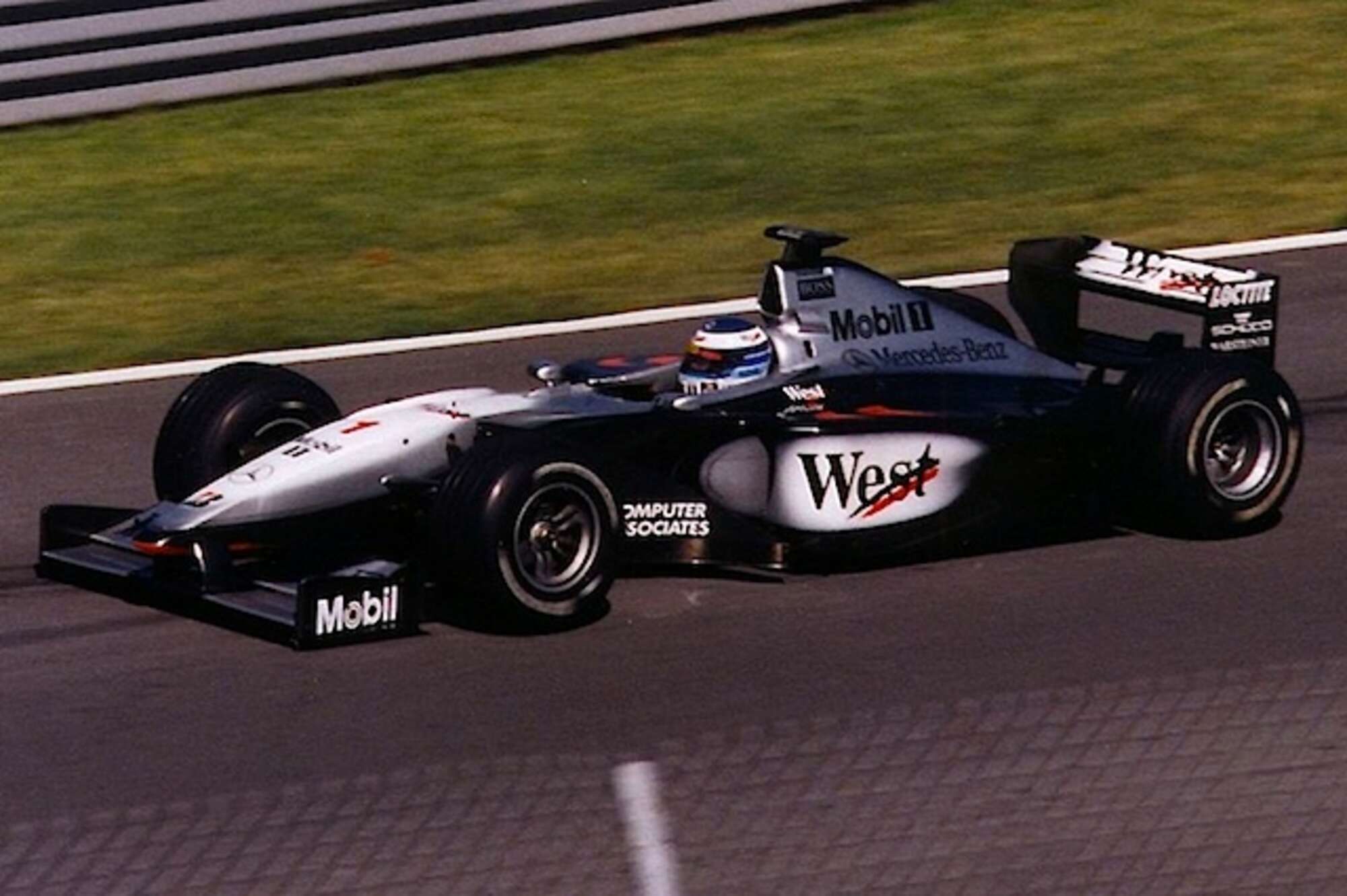 GP Replicas 1:18 McLaren MP4/14 (1999) - No.1 Mika Häkkinen