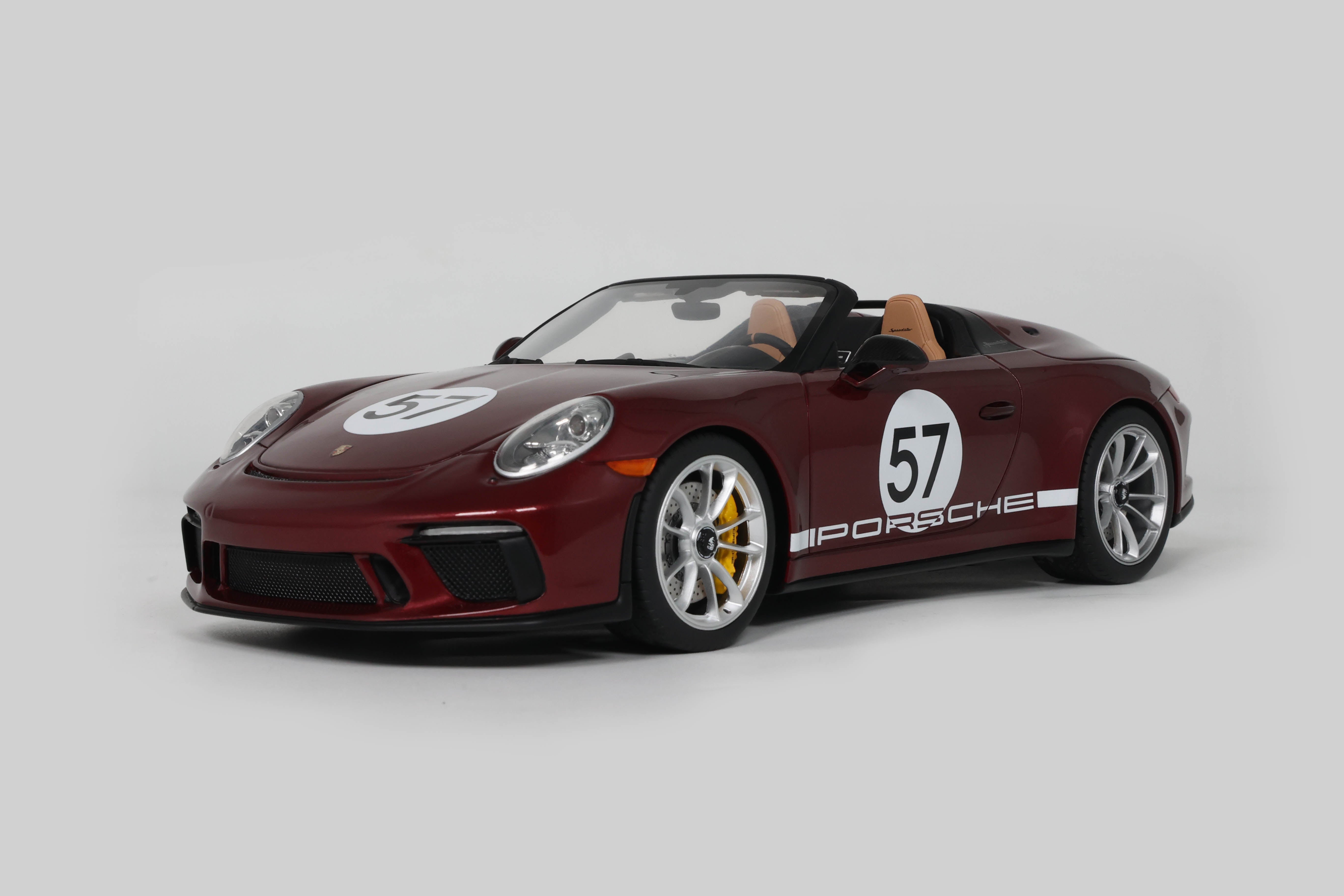 GT Spirit 1:18 Porsche 911 (991.2) Speedster "Heritage Edition" Cherry Metallic 2019 - Resin Model