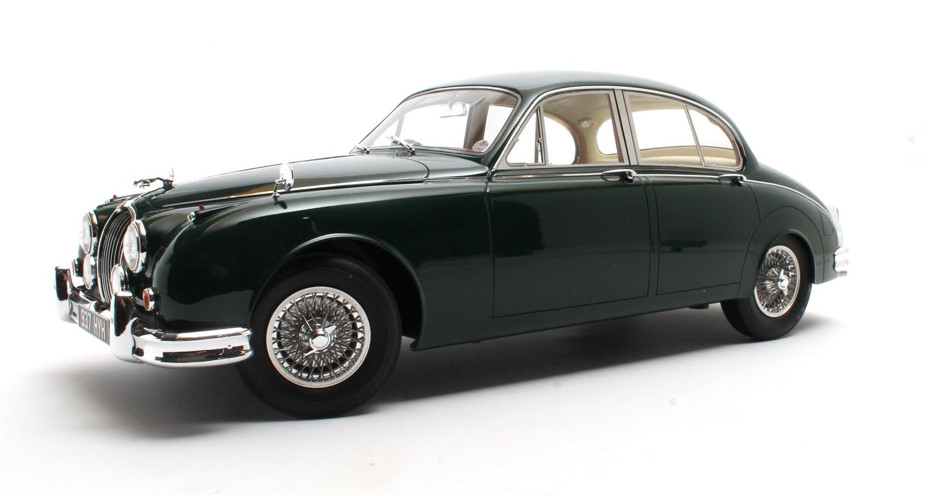 1:12 Jaguar Mk.II British Racing Green 1959-1968 - Resin Model by 12Art