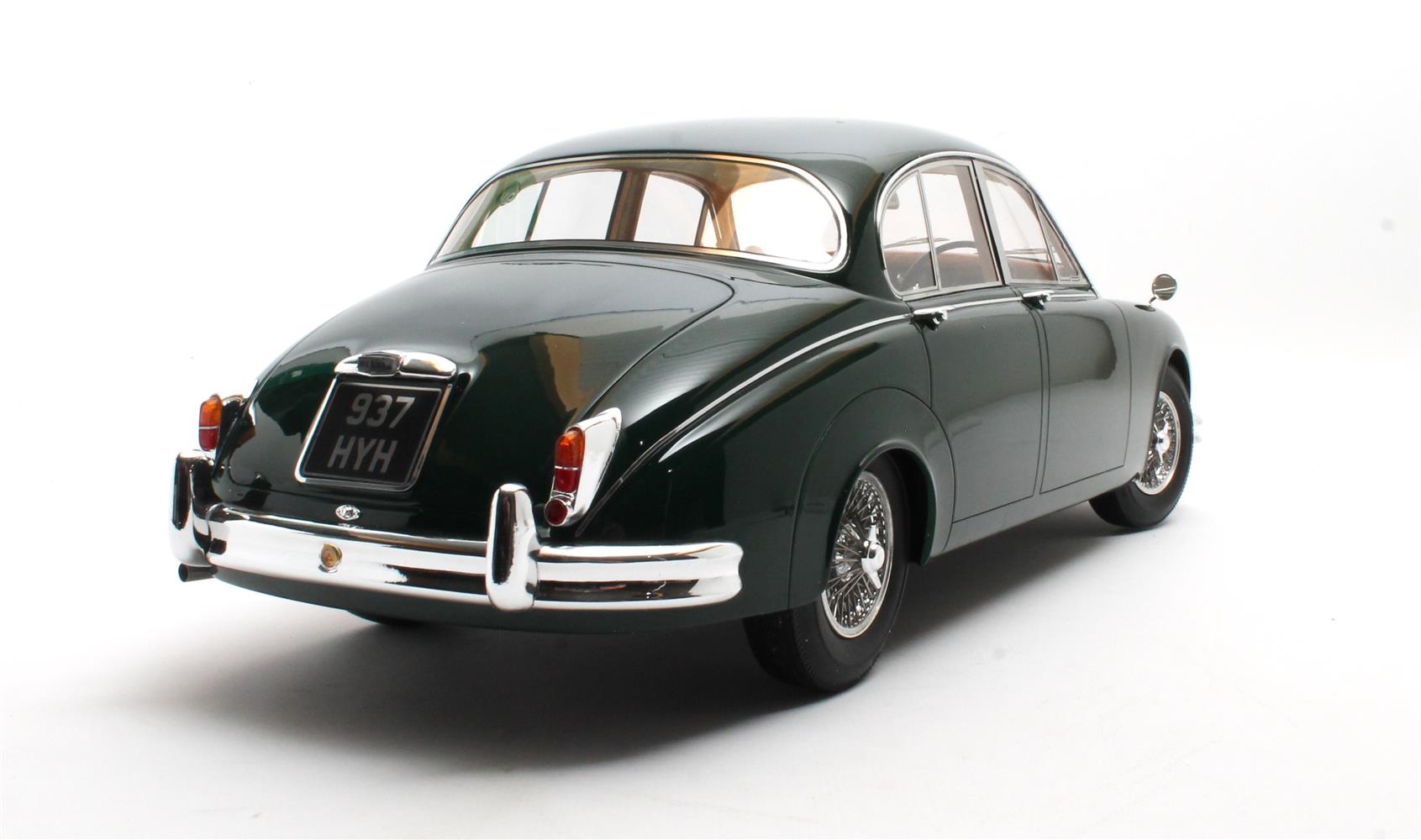 1:12 Jaguar Mk.II British Racing Green 1959-1968 - Resin Model by 12Art