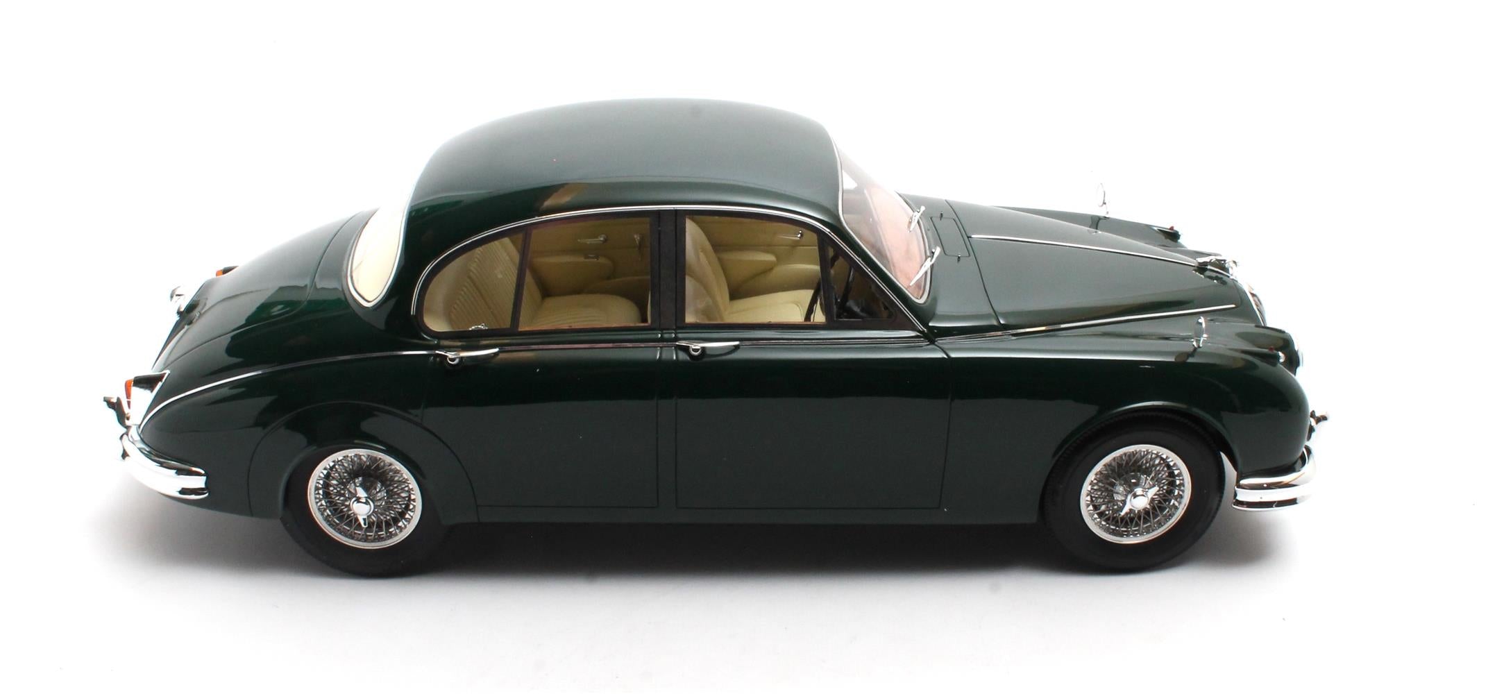 1:12 Jaguar Mk.II British Racing Green 1959-1968 - Resin Model by 12Art