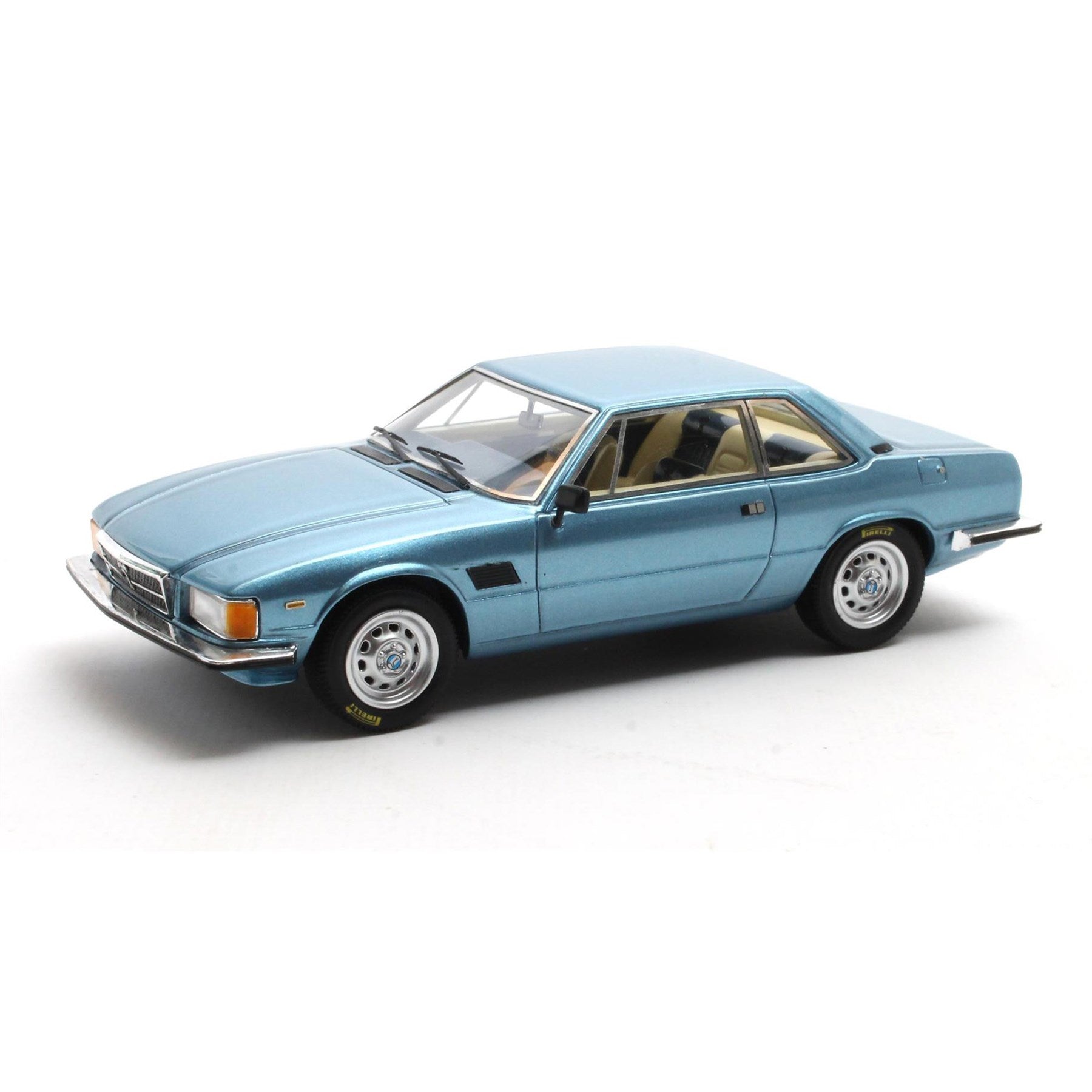 Matrix 1:43 - De Tomaso Longchamp 1972 - Blue Metallic - Resin Model Car