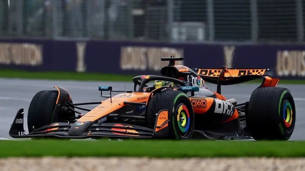 Minichamps 1:64 McLaren F1 MCL39 – Oscar Piastri – Australia GP 2025 - Diecast Model