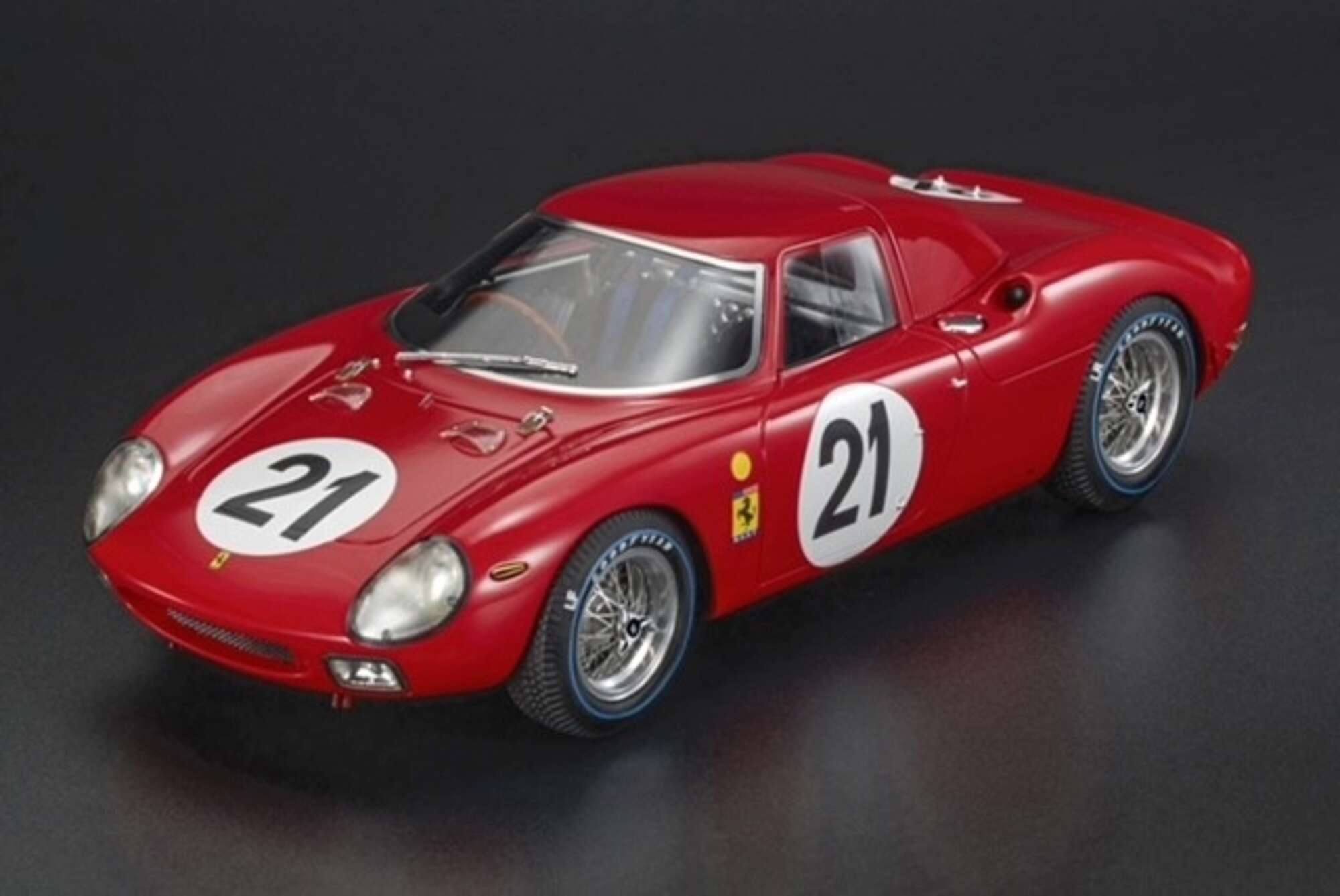 Top Marques 1:12 - Ferrari 250LM N.A.R.T. - No.21 Masten Gregory/Jochen Rindt Winner 24 Hours of Le Mans 1965 - Resin Model