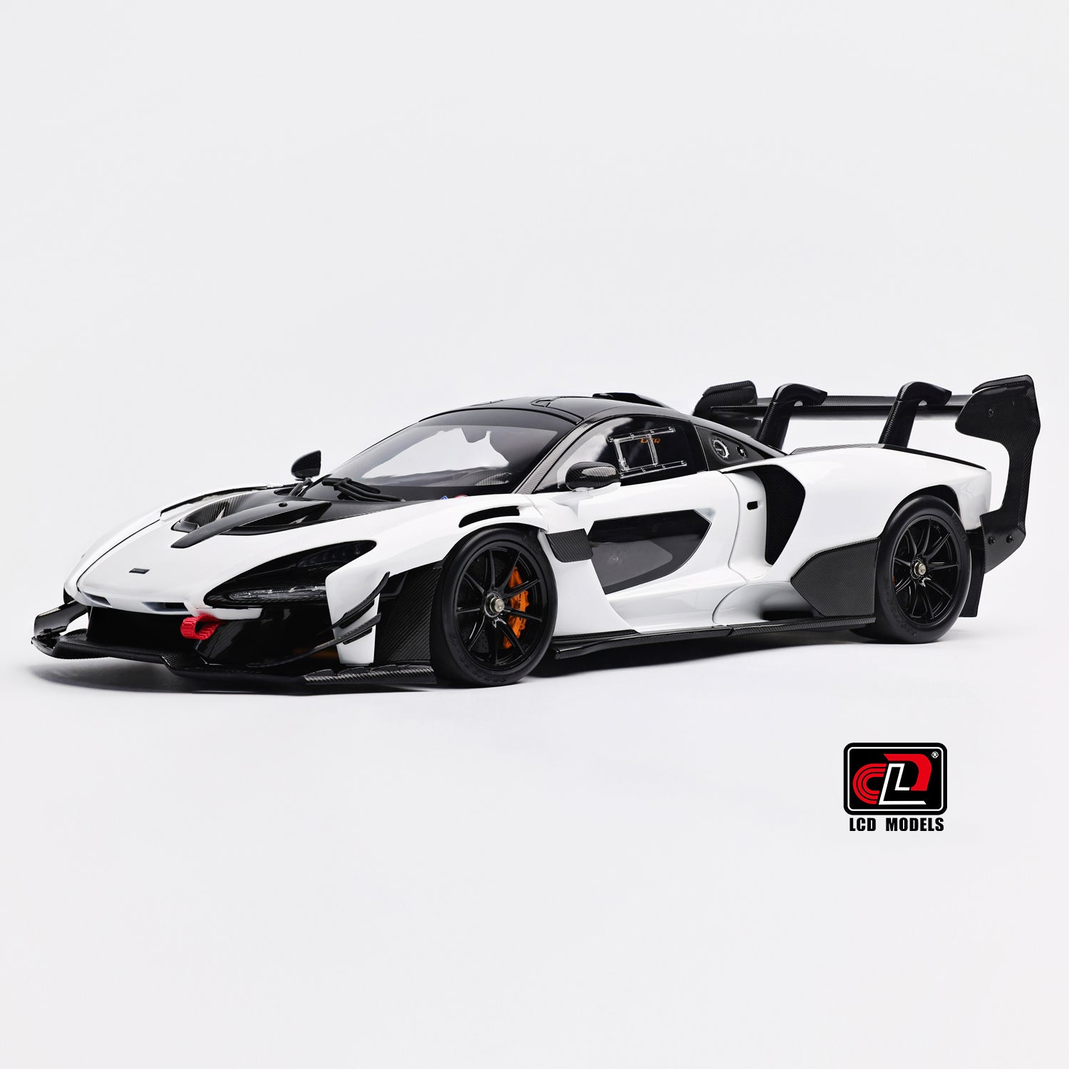 LCD 1:18 - McLaren Senna GTR (White) - Diecast Model Car