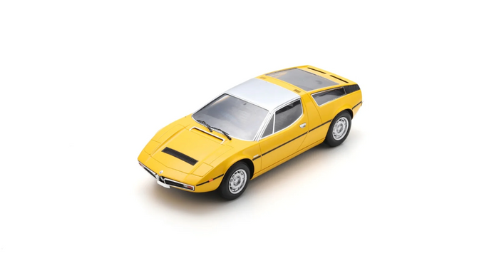 Schuco - 1:18 Maserati Bora 1971 - Yellow - Resin Model