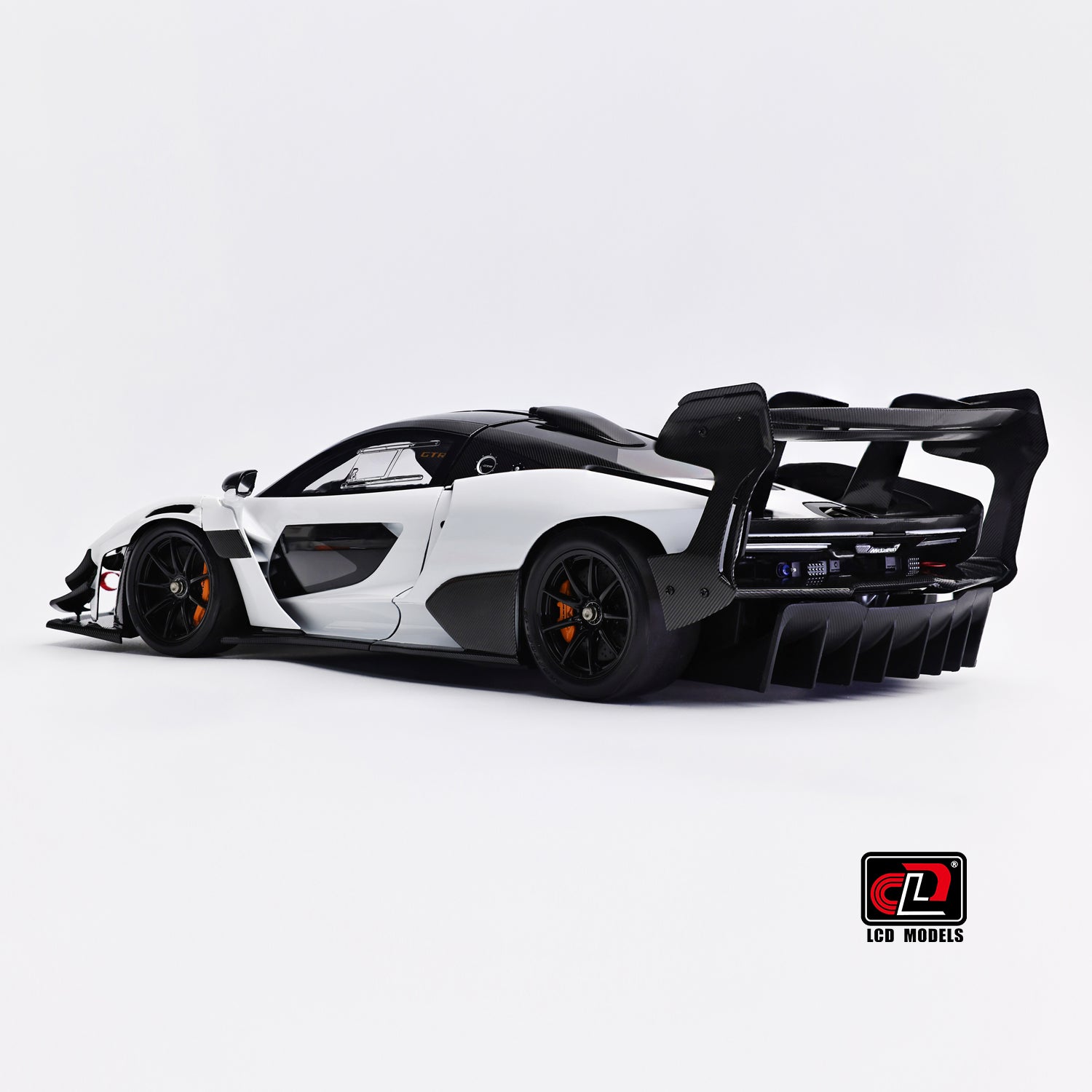 LCD 1:18 - McLaren Senna GTR (White) - Diecast Model Car