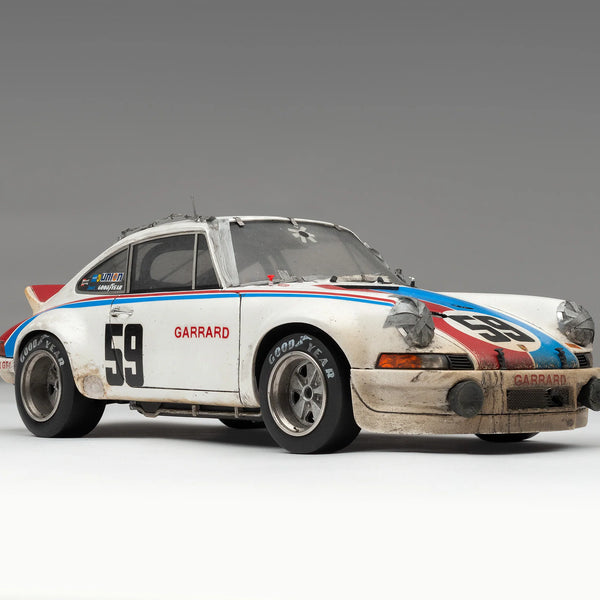 Brumos Porsche 911 ミニカー 1/18 Brumos Porsche 911 ミニカー 1/18