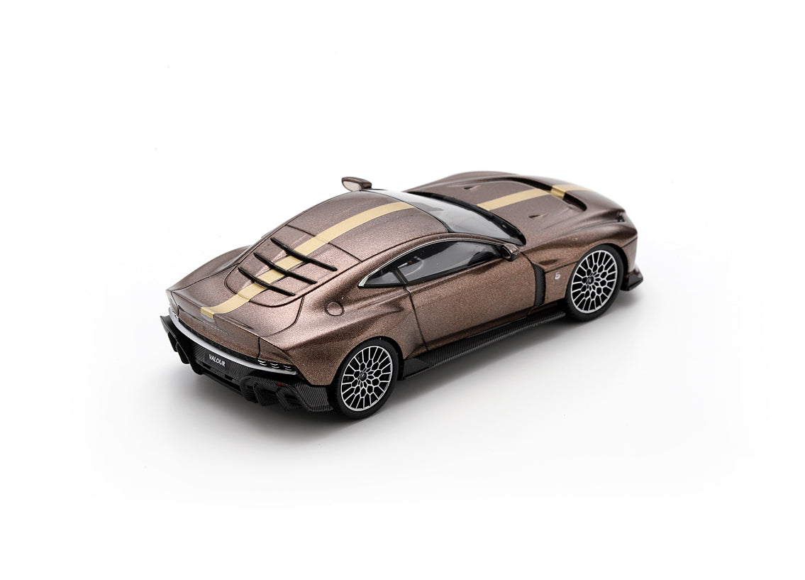 Spark 1:43 - Aston Martin Valour 2024 - Resin Model