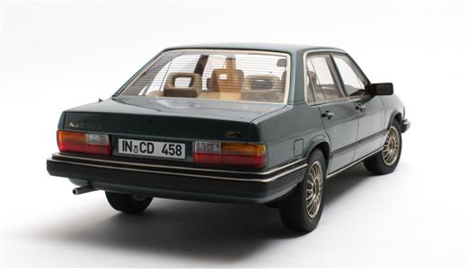 Cult Scale 1:18 Audi 200 5T Typ 43 Blue Metallic 80-82 - Resin Model