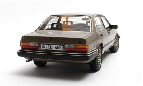 Cult Scale 1:18 Audi 200 5T Typ 43 Gold Metallic 80-82 - Resin Model