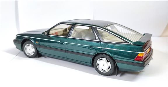 Cult Scale 1:18 Rover 827 Vitesse Metallic Green 1988-1989 - Resin Model