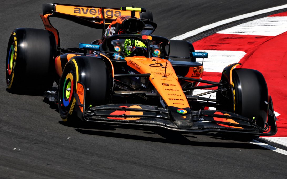 Minichamps 1:64 McLaren F1 MCL39 – Lando Norris – China GP 2025 - Diecast Model