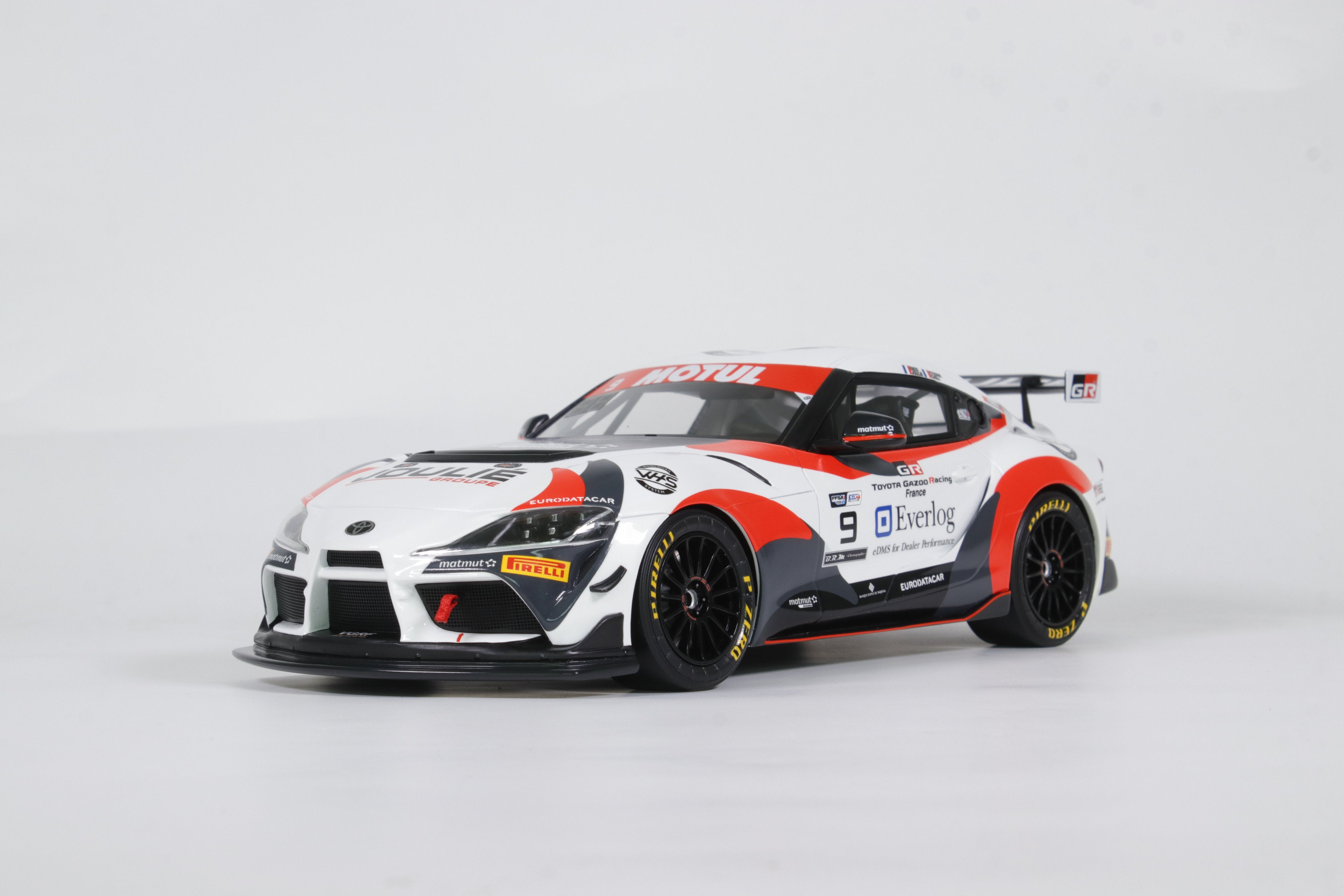 Otto Mobile 1:18 Toyota Supra GT4 White E.Cheli E.Joulié FFSA GT4 Championship 2023 - Resin Model