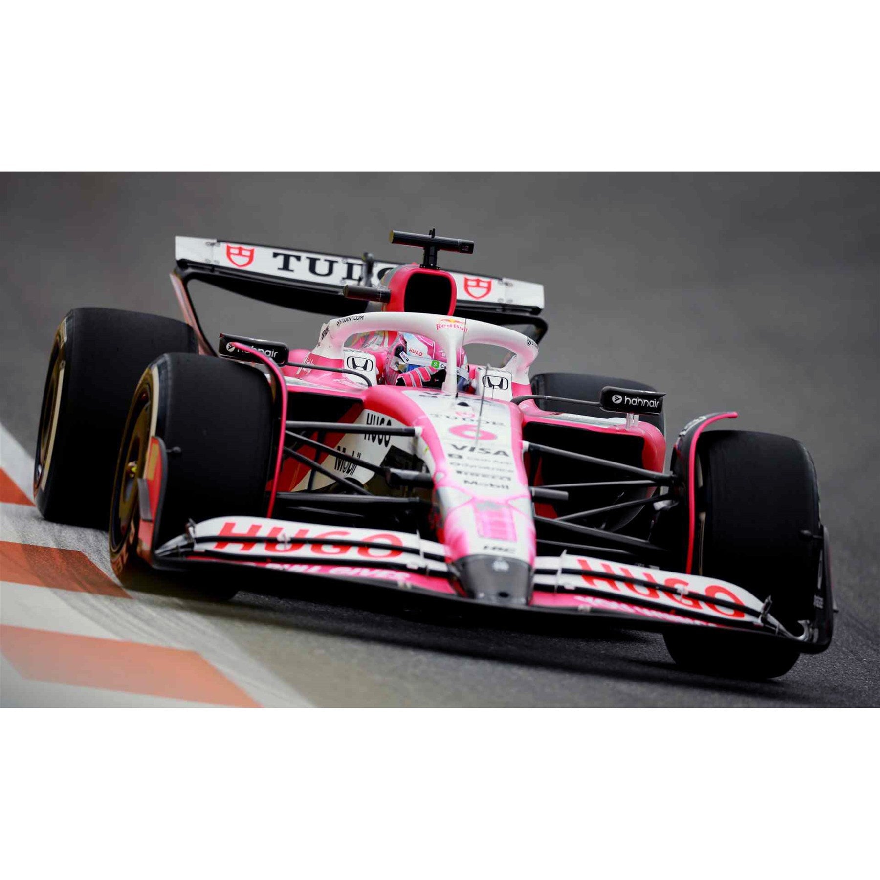 Minichamps 1:43 - Racing Bulls VCARB 02 - No.6 Isack Hadjar - 2025 Miami Grand Prix - Resin Model Car