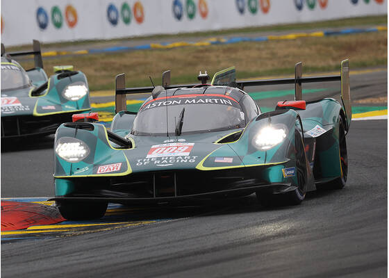 Spark 1:18 - Aston Martin Valkyrie No.009 ASTON MARTIN THOR TEAM - Le Mans 24H 2025 - A. Riberas - M. Sorensen - R.De Angelis - Resin Model