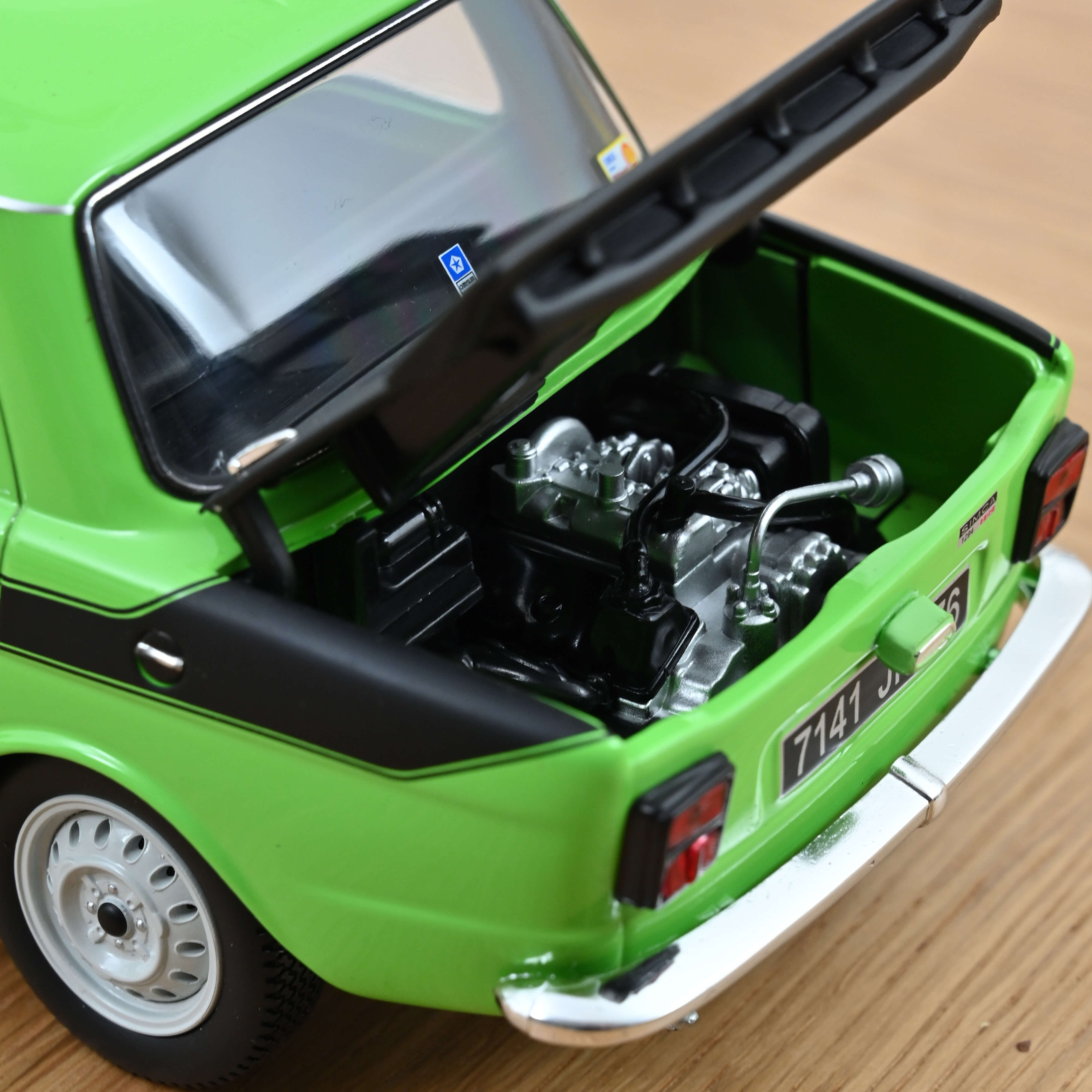 NOREV - Voiture de 1976 couleur verte - SIMCA 1000 rallye2 - 1/18 NOREV - Voiture de 1976 couleur verte - SIMCA 1000 rallye2 - 1/18